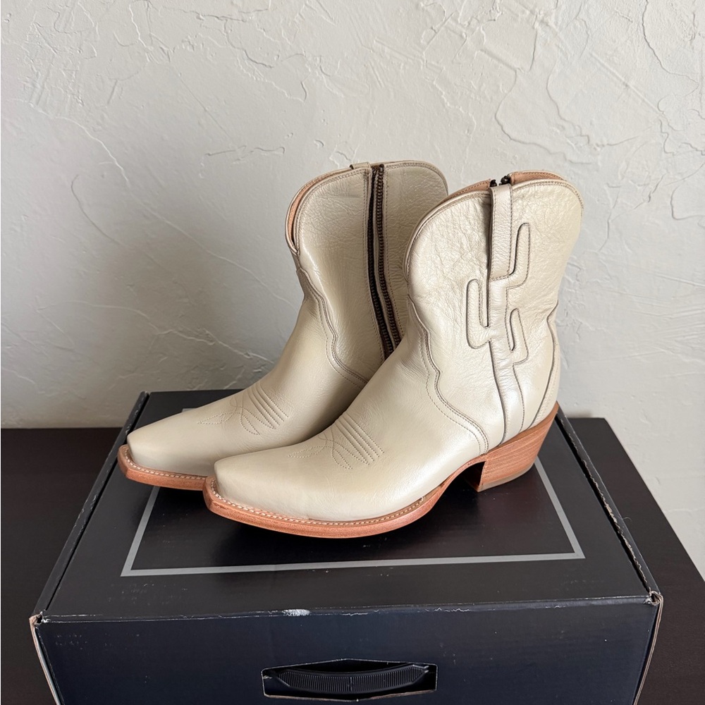Lucchese April Cream Leather Zip Boots